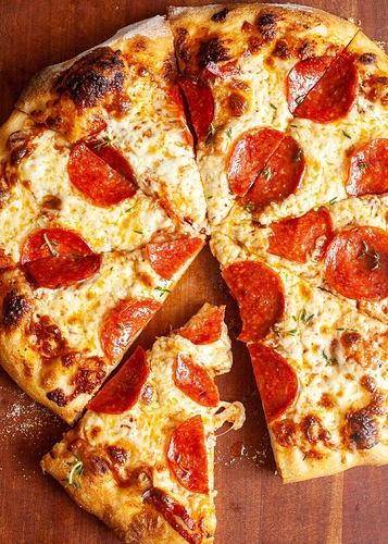 easy-pepperoni-pizza-lead-4