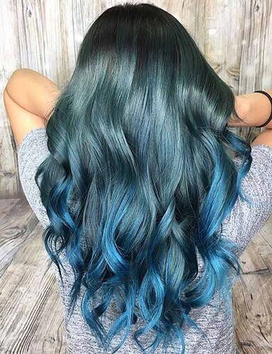 Two-light-blue-hair-colors-to-try-1